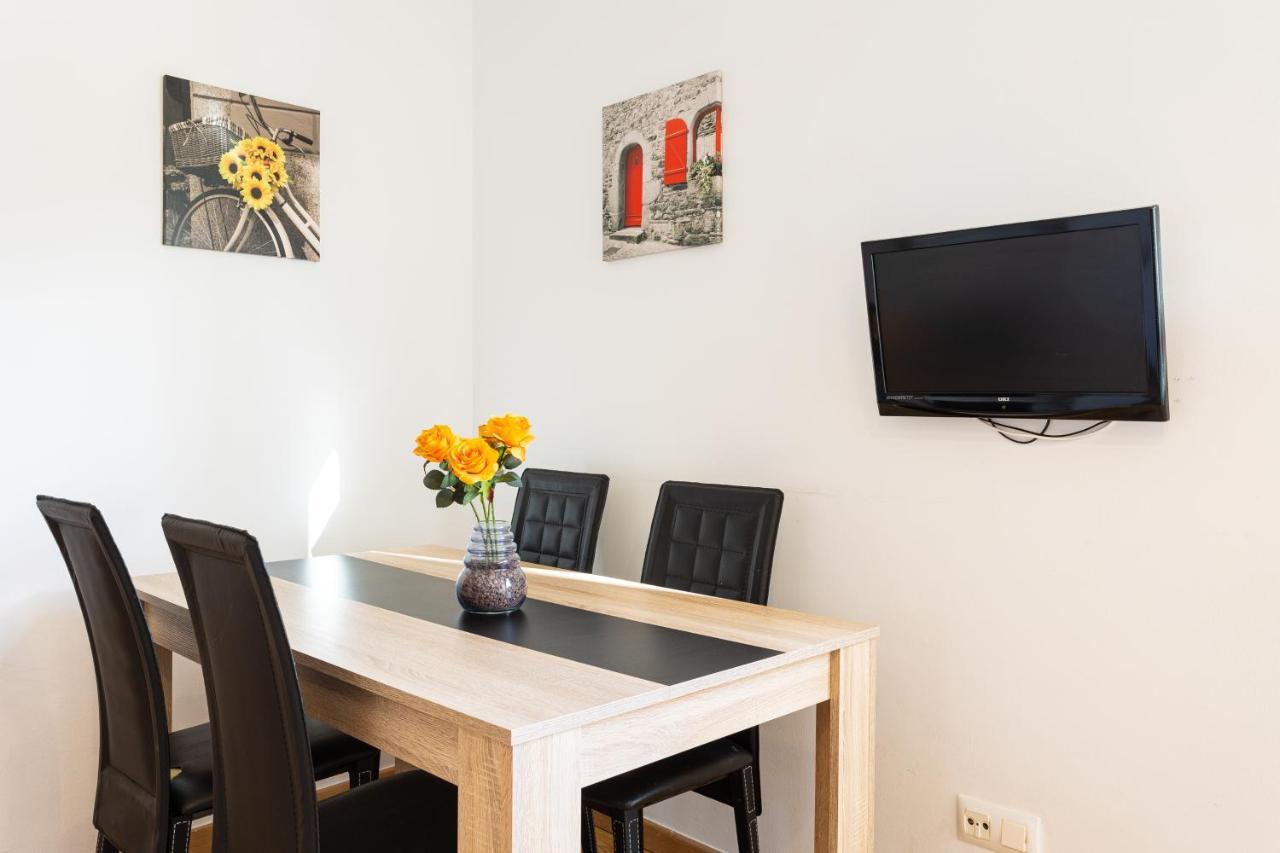 Holidays2Malaga Cruz Verde City Center With Aircon & Wifi Exteriér fotografie